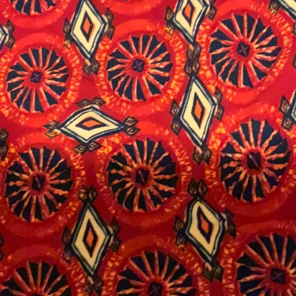 LulaRoe - Picture 2 of 2